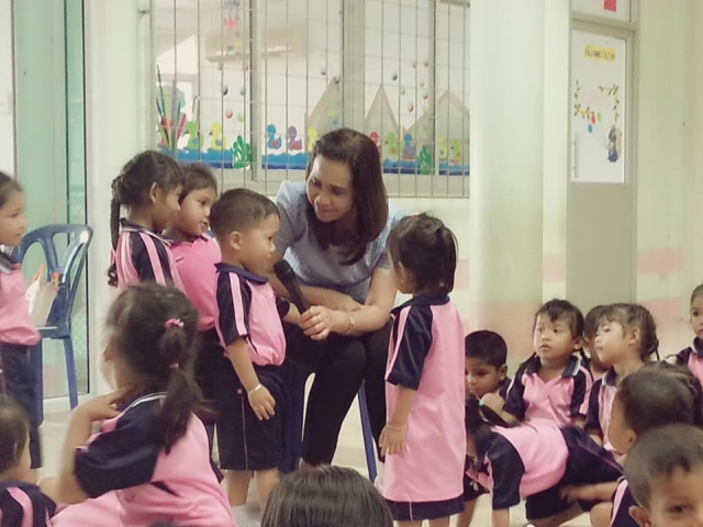 ท่านนายก👸พบนักเรียน👦👧👶ศูนย์พัฒนาเด็กเล็ก อบต.นาท่ามเหนือ